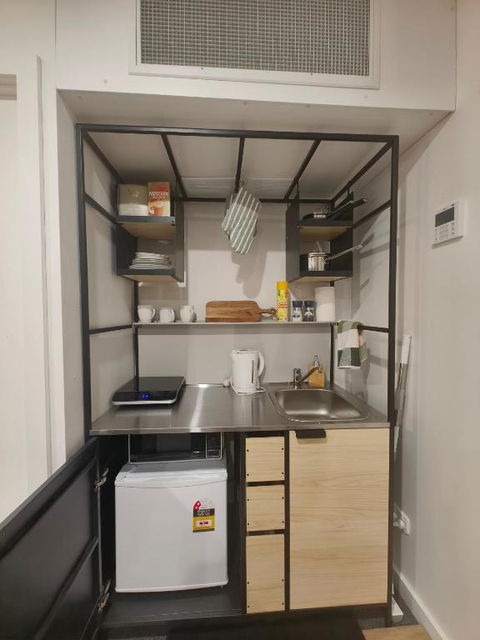 Entire Studio Apartment - Self Check-in - Hotel VIC 3