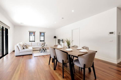 Family Oasis Walking Distance To Chadstone SC - Hotel VIC 0