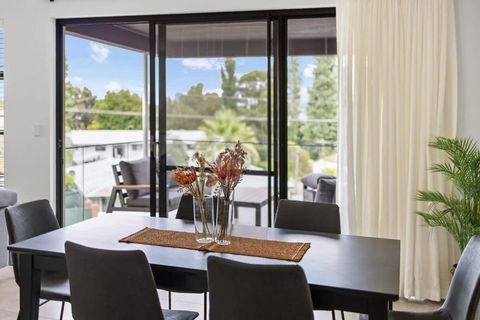 First-Class Townhouse W Free Parking And Wi-Fi - Hotel VIC 1