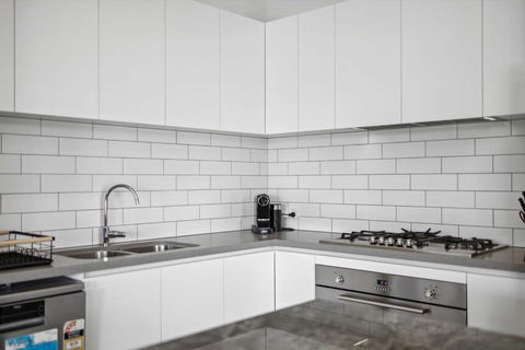 First-Class Townhouse W Free Parking And Wi-Fi - Hotel VIC 3
