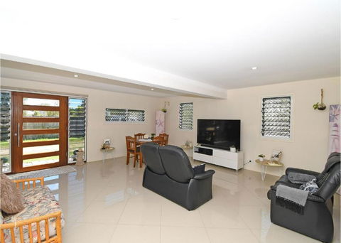 GetAwayStay - 3BR - Aircon - WiFi - Smart TV - Hotel VIC 4