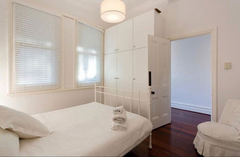 Gorgeous Subiaco Cottage - Hotel VIC 3