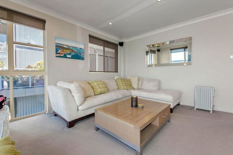 Alcheringa Unit 3 & 4, 32 Sandy Point Road - Hotel VIC 1