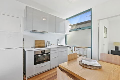 Anglesea River Apartments - Spa Apartment 40 - Hotel VIC 2