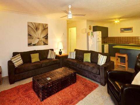 Apartment With Inground Pool - Hotel VIC 0