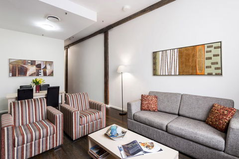 Apartments @ 243 Pyrmont - Hotel VIC 3