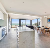 Aqua Mist Seascape - Hotel VIC