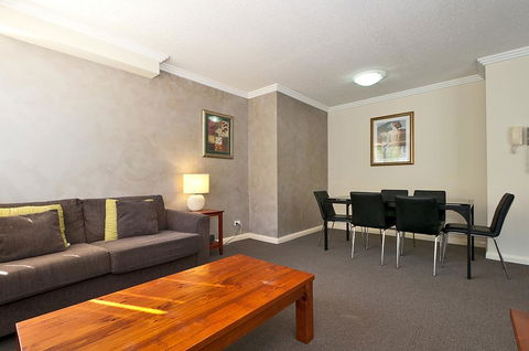 Aqualine Apartments On The Broadwater - Hotel VIC 2