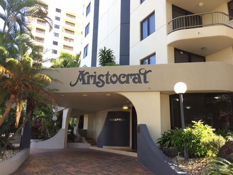 Aristocrat Apartments - Hotel VIC 2
