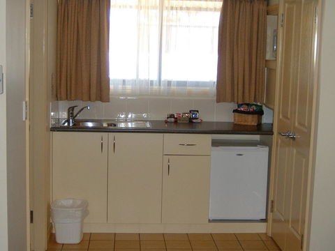 Armidale Pines Motel - Hotel VIC 2