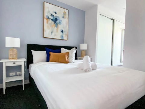 MA4004-1 BR, Lvl 40 Stylish Marco High Rise Home - Hotel VIC 1