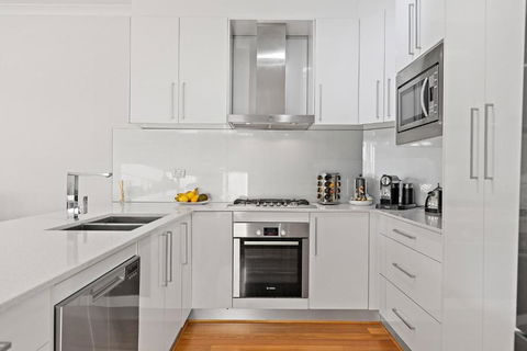 Modern Scarborough Townhouse - Hotel VIC 2