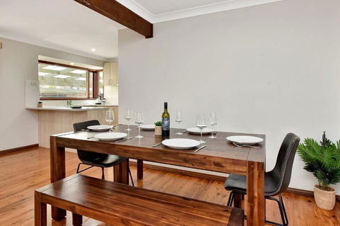 NEW PropertyBreezy Bayside Haven At Brightwaters - Hotel VIC 3