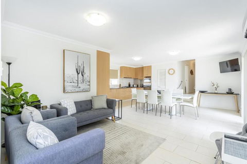 Mt Hawthorn Family Home - EXECUTIVE ESCAPES - Hotel VIC 1