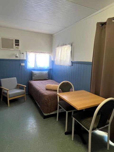 Narrabri Motel And Caravan Park - Hotel VIC 2