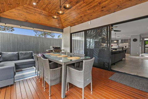 Northlakes Family Stay & Pool - Hotel VIC 3