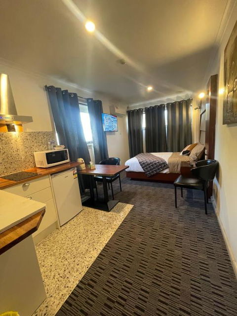 Oakleigh House - Hotel VIC 3