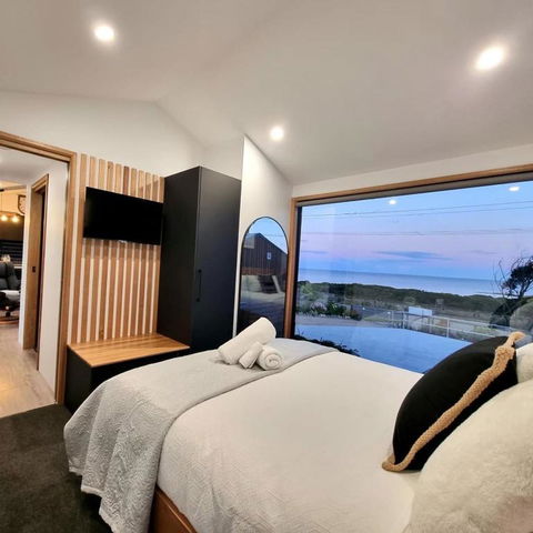 Ocean Breeze Homestays 1 - Hotel VIC 3