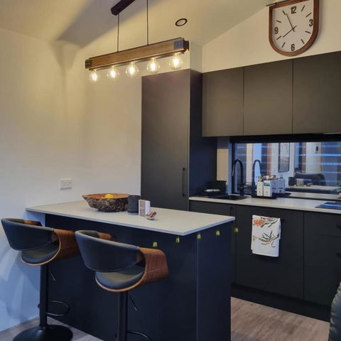 Ocean Breeze Homestays 1 - Hotel VIC 2
