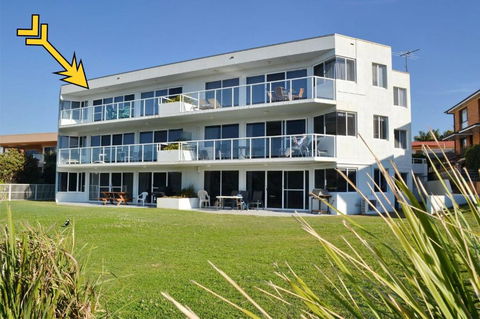 Ocean Shores Apartment 17 - Bring You Own Linen. - Hotel VIC 1