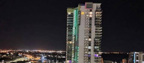 One Bed Harbour And City Views Apartment - Hotel VIC 1
