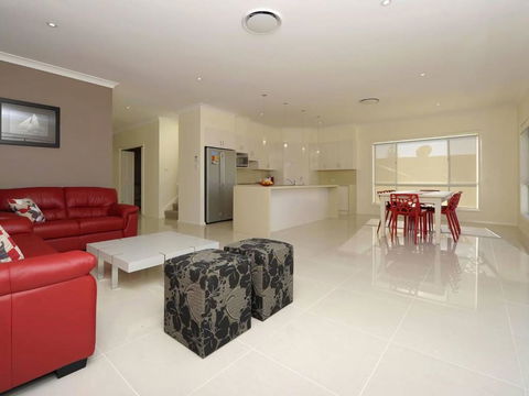 Ocean View Oasis At Fingal Bay - Hotel VIC 3