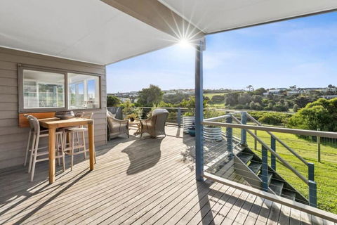 Oceanside Haven Opposite The Surf Beach - Hotel VIC 2