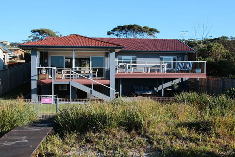 On The Sand At Mollymook Beach - Hotel VIC 3