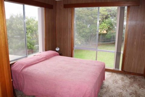 Osborne House - 4 Bedroom - Hotel VIC 3