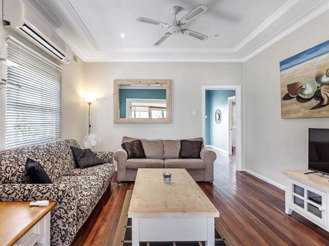 Oscars Pet Friendly Beach House 14 Tomaree Road - Hotel VIC 2