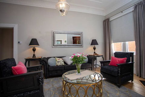 Oxbridge- Period Home In Central Goulburn - Hotel VIC 0