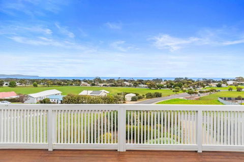 One Merino Panoramic Beach House Modern Sleeps 10 - Hotel VIC 3