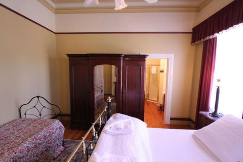 Palm House - Hotel VIC 2