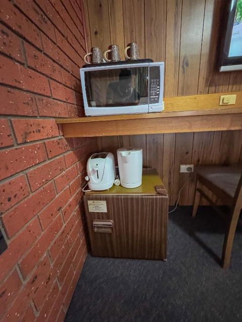 Pastoral Hotel Motel Echuca CBD - Hotel VIC 3