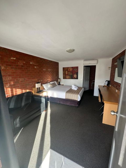 Pevensey Motor Lodge - Hotel VIC 2