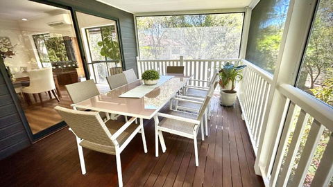 Perfect North Brisbane Retreat 4 Bed - Hotel VIC 1