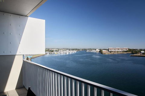 Portside On Honeysuckle - Hotel VIC 1