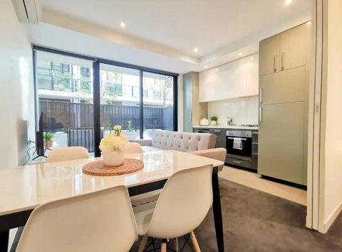 PR126-1 BR Comfy Stay Next To Station With FREE Parking - Hotel VIC 2