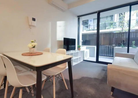 PR126-1 BR Comfy Stay Next To Station With FREE Parking - Hotel VIC 3