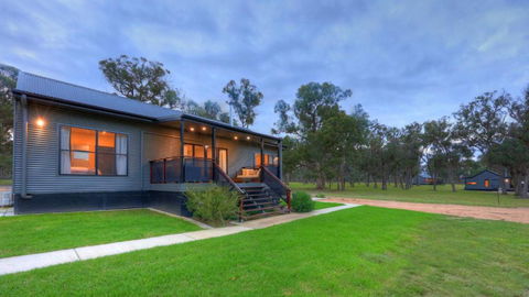 Quaffers On Storm King - Hotel VIC 0