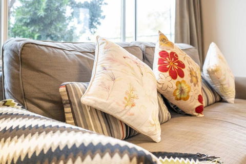 Quaint Auchenflower 1B1B Apt W Parking Close To UQ - Hotel VIC 1