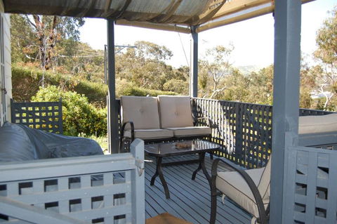 Quaint Cottage Nestled Amongst The Trees - Hotel VIC 2