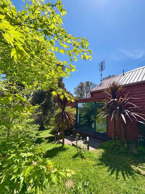 Red Gables Daylesford - Garden Suite & Hedge Suite - Hotel VIC 1