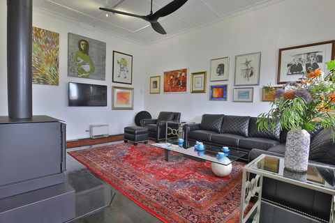 Aston On Church - Luxury Accommodation - Hotel VIC 1