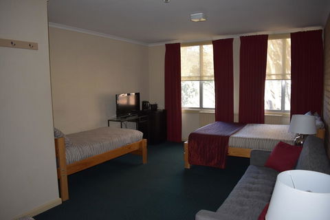 Attunga Alpine Lodge & Apartments - Hotel VIC 2