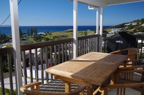 Awesome View, 4 View Street - Hotel VIC 1