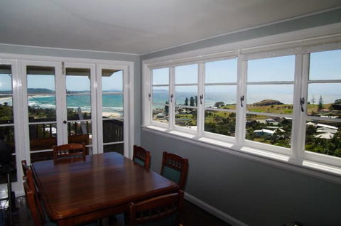 Awesome View, 4 View Street - Hotel VIC 2