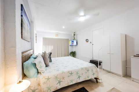 Baby Bundjalung - Hotel VIC 2