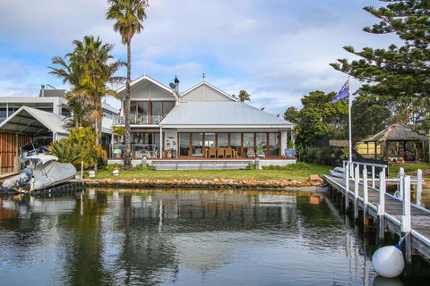 Bancroft Bay Frontage - Hotel VIC 0