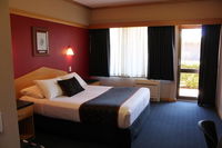 Book Collie Accommodation Vacations Hotel VIC Hotel VIC